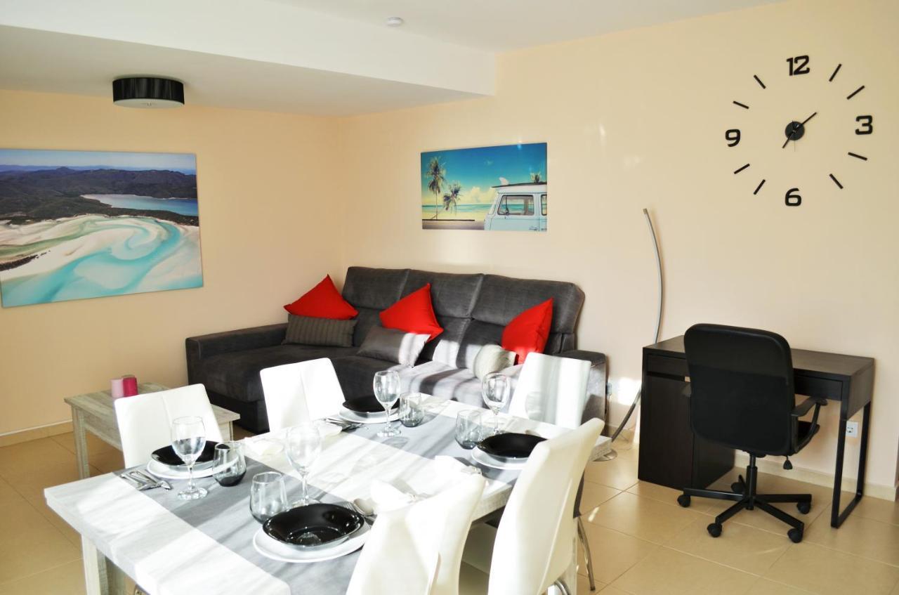Espectacular Chalet Adosado Para Vacaciones En Panoramica Golf Sant Jordi Exterior photo