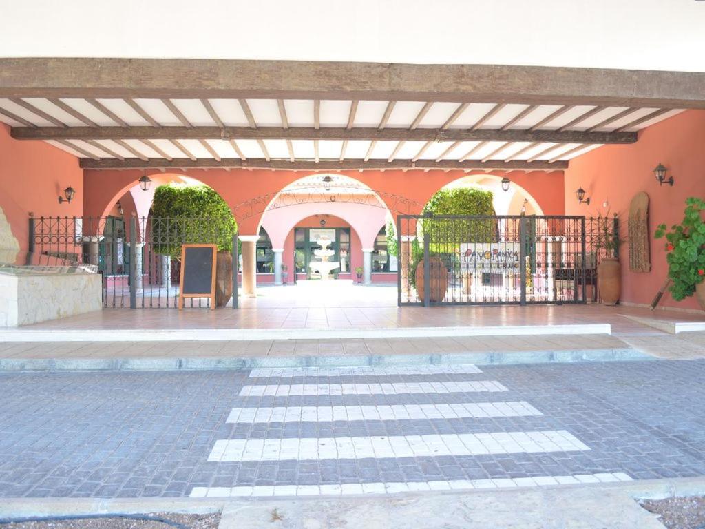 Espectacular Chalet Adosado Para Vacaciones En Panoramica Golf Sant Jordi Exterior photo