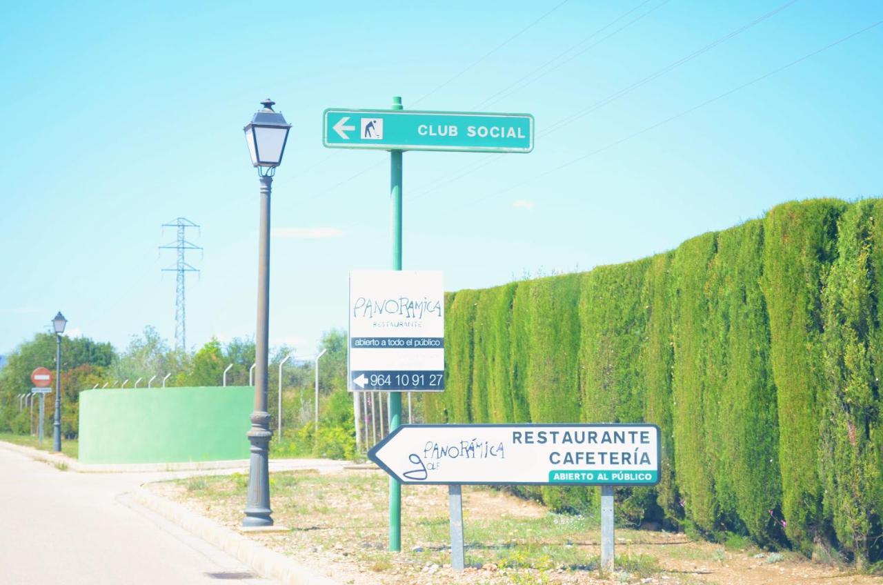 Espectacular Chalet Adosado Para Vacaciones En Panoramica Golf Sant Jordi Exterior photo